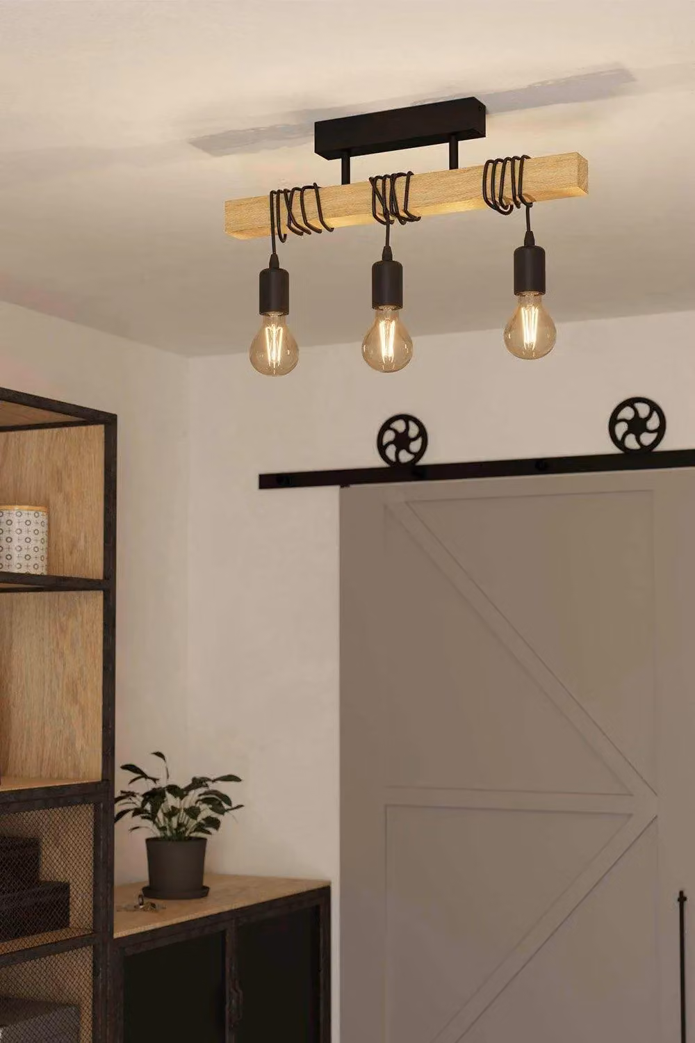 Eglo Townshend Industrial 3-Light Linear Ceiling Pendant in Brown Wood and Black Metal – 2