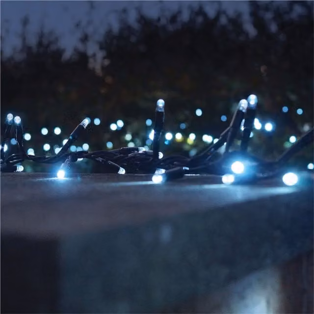 Xmas Haus 250 LED Cool White Cluster Christmas Lights with Black Rubber Cable, IP65 Rated, 5m – 1