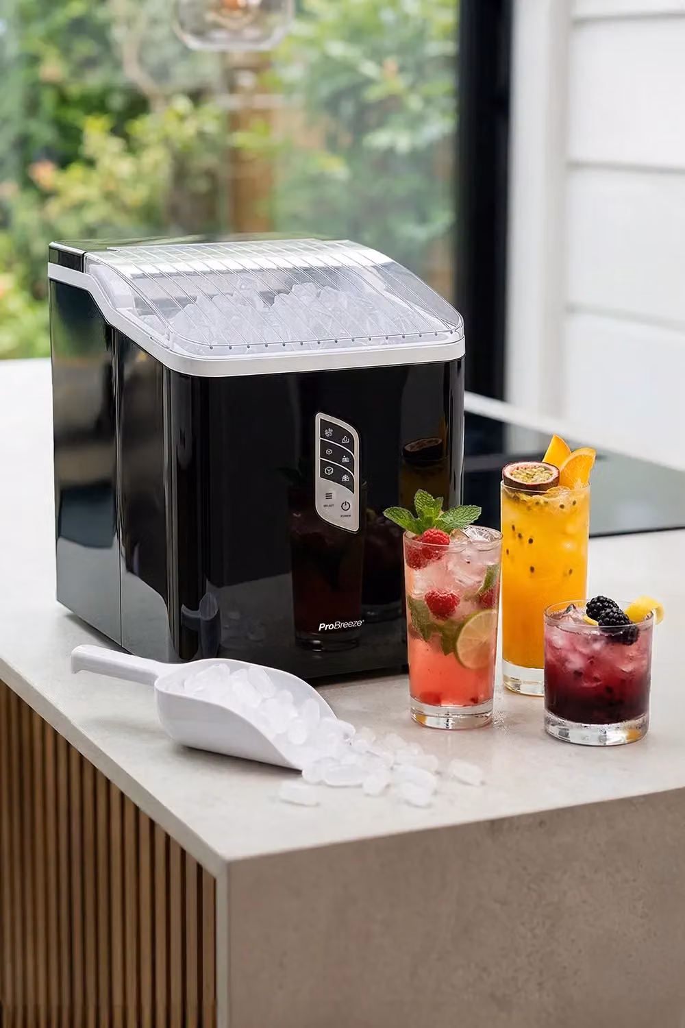 Pro Breeze Black Countertop Ice Cube Maker with 2L Capacity and 15kg Daily Output – 2