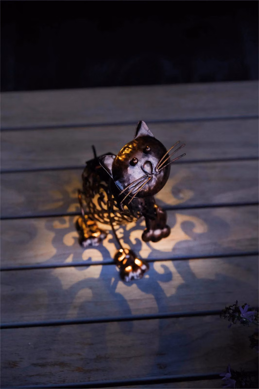 Luxform Solar Metal Cat LED Light in Copper and Brown – 2