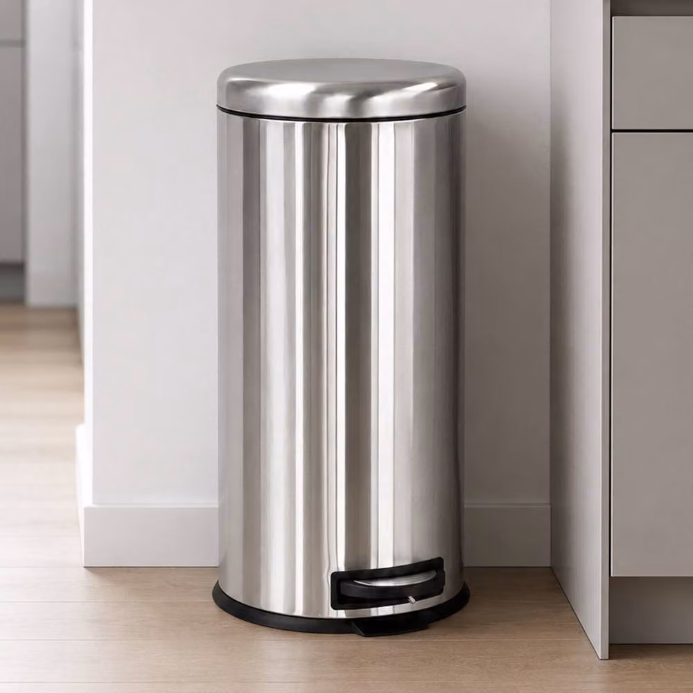 Oypla 30L Stainless Steel Pedal Bin with Soft Close Lid and Removable Inner Bucket in Silver – 3
