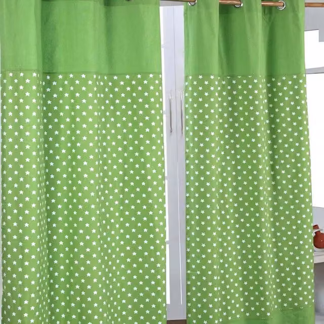 Homescapes Cotton Stars Eyelet Curtain Pair in Green, W/H: 137 x 182 cm