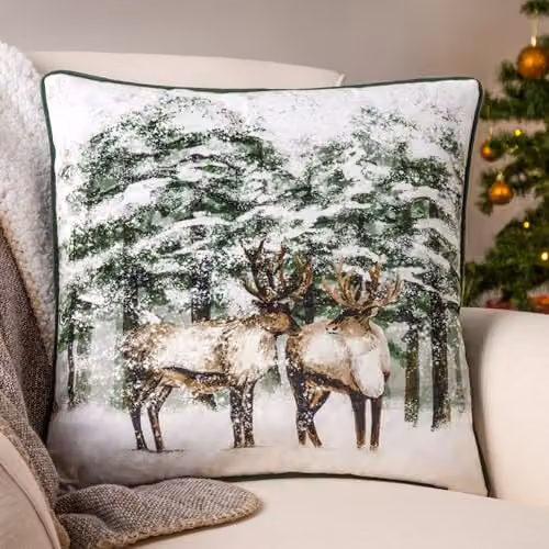 Furn Classic Reindeer Velvet Piped Cushion in Green and White, W/D/H: 43 x 43 x 43 cm – 2
