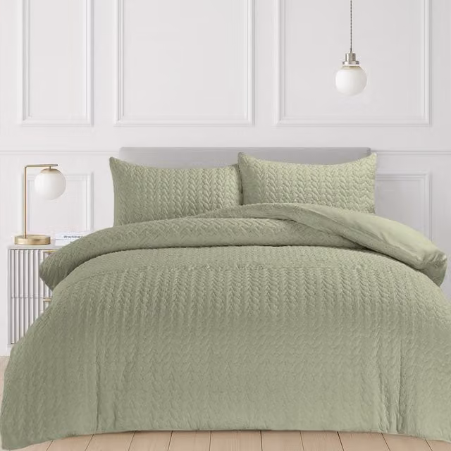 Velosso Modern 3D Embossed Pattern Winter Duvet Set and Pillowcase in Green, W/D/H: 140 x 200 cm