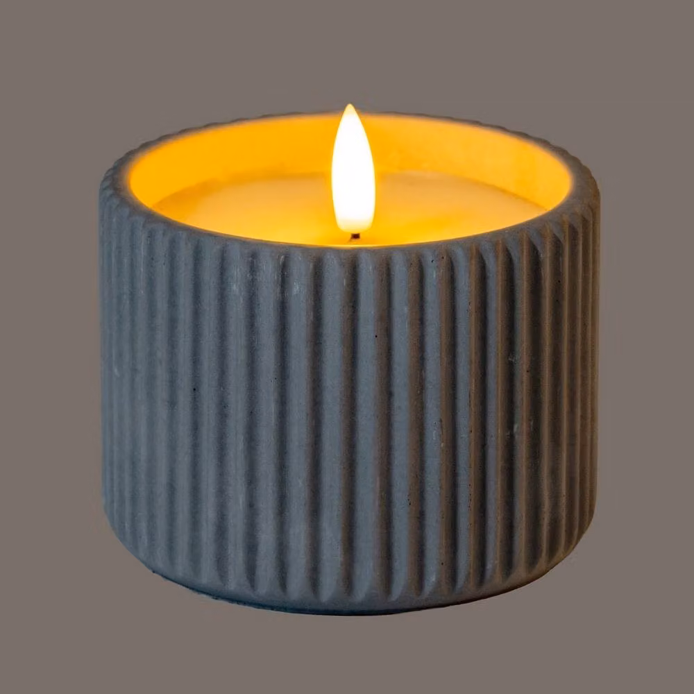 Lemon Pavilion Furniture and Decor Natural Glow Chalk Ribbed Medium LED Wax Candle in Grey, L7 x W7 x H9 cm – 2