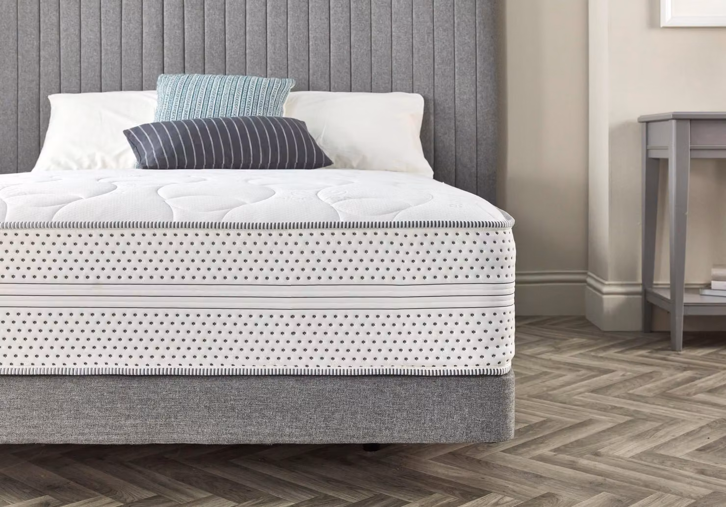 Somnior King Size Hybrid Memory Foam and Pocket Sprung Mattress, White, H 28 cm x W 180 cm x D 200 cm – 2