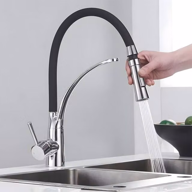 Heable Chrome Single Lever Kitchen Mixer Tap with Dual-Function Pull-Out Sprayer in Silver