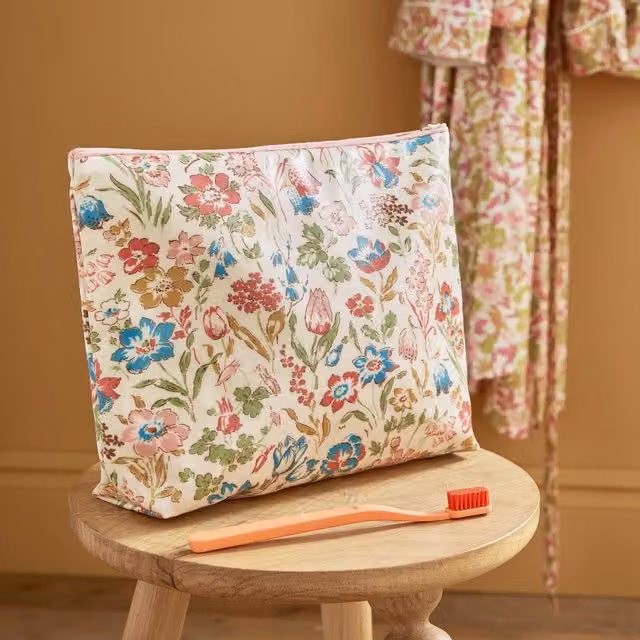 Land & Shore Meadowsweet Cotton Bathroom Wash Bag, Multicolour