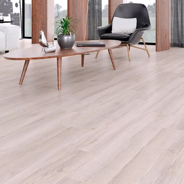 FloorLabs Oak Effect Wood Look Laminate Plank Flooring in Light Grey