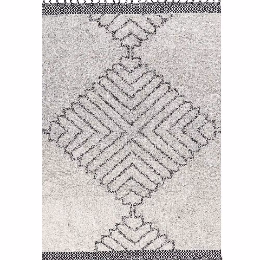 Wyld and Coco Handwoven Cotton Geometric Rug in White and Black with Fringes, W: 140 cm, L: 200 cm