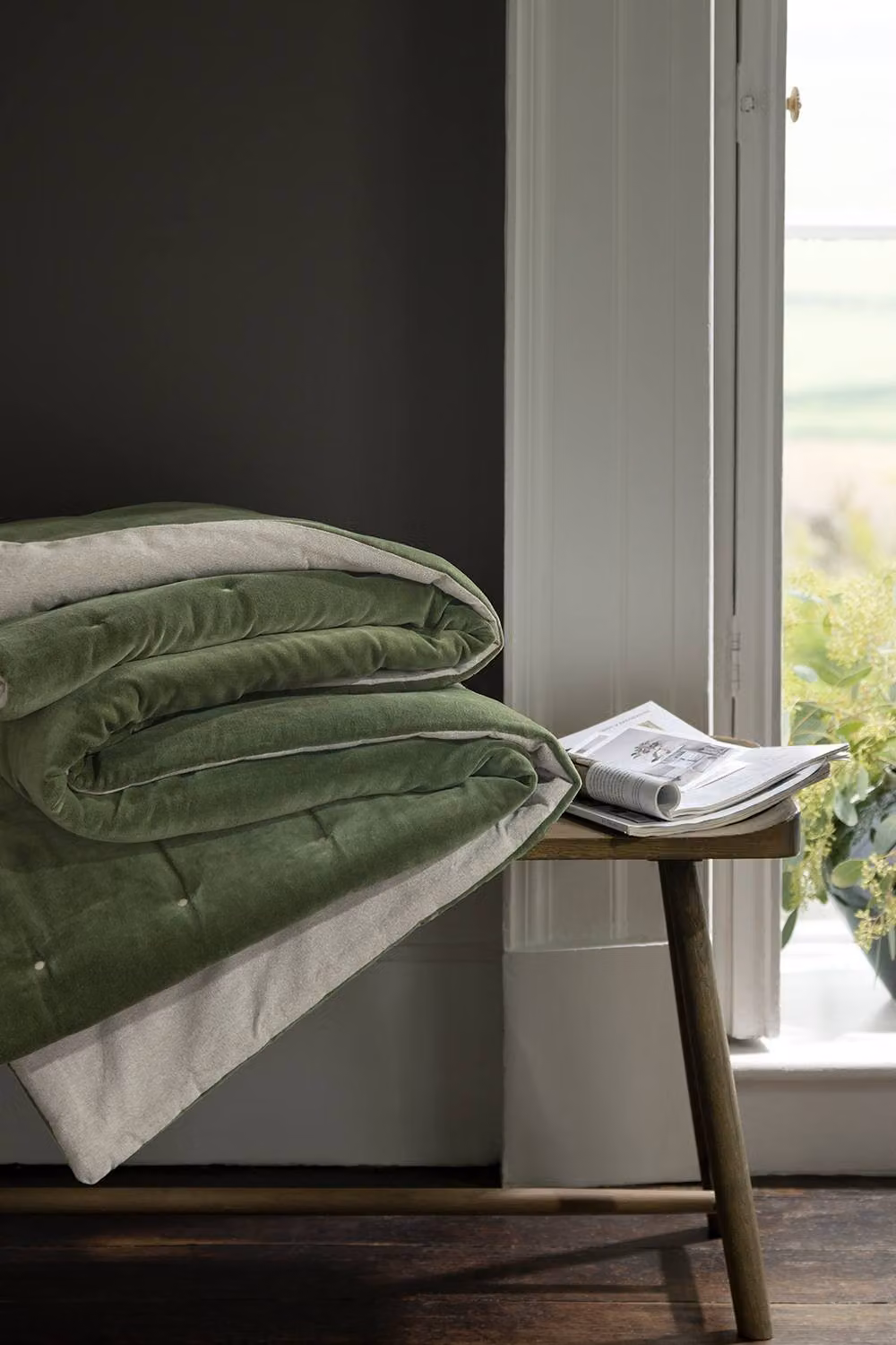 Christy Jaipur Luxury Quilted Cotton Throw in Green, W/D/H: 140 x 200 cm – 2