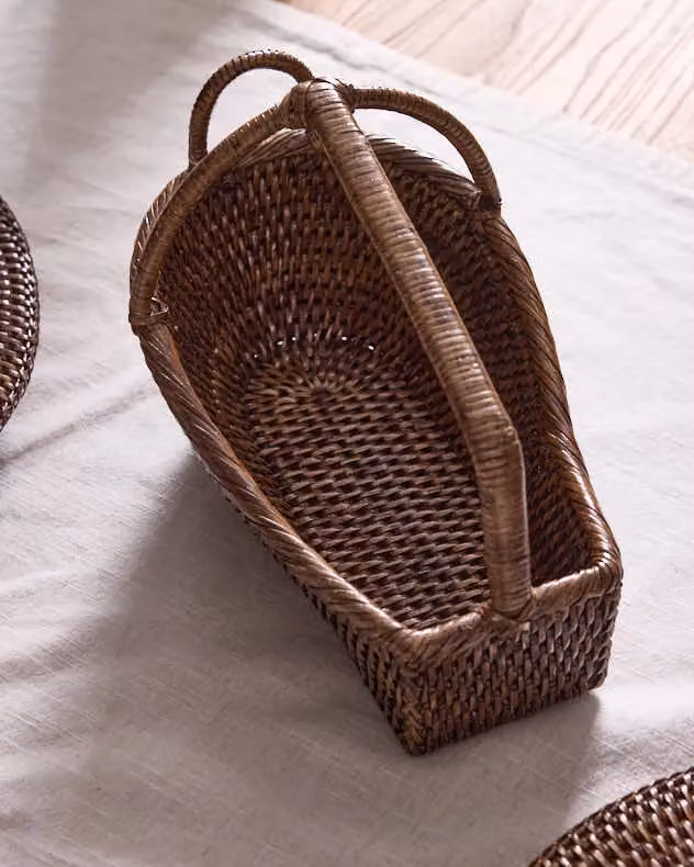 Dibor Traditional Premium Rattan Bottle Caddy and Holder in Brown – 4