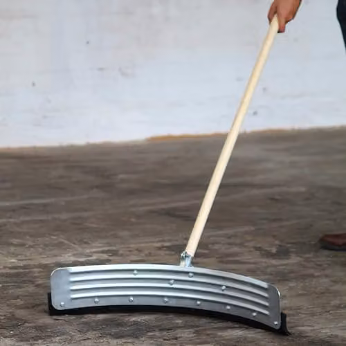 Faithfull Heavy-Duty Curved Yard Squeegee in Silver with Steel and Rubber Blades, 76.2 cm – 2
