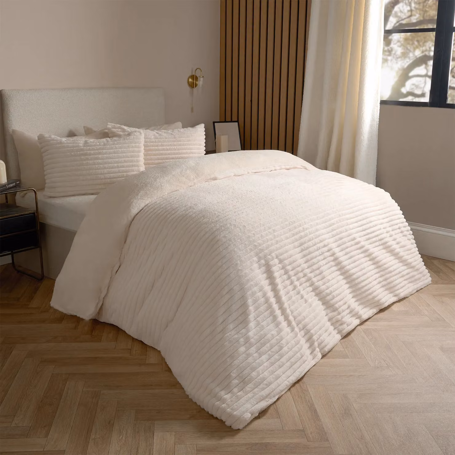 OHS Ribbed Faux Fur Duvet Cover and Bedding Set in Cream, King Size, W: 180 cm, L: 200 cm – 2