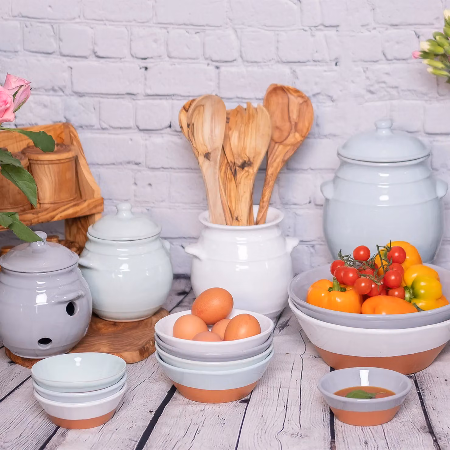 Verano Spanish Ceramics Rustic Pastel Fully Dipped Terracotta Kitchen Dining Storage Jar with Lid, Set of 3, Blue, H: 15 cm – 2