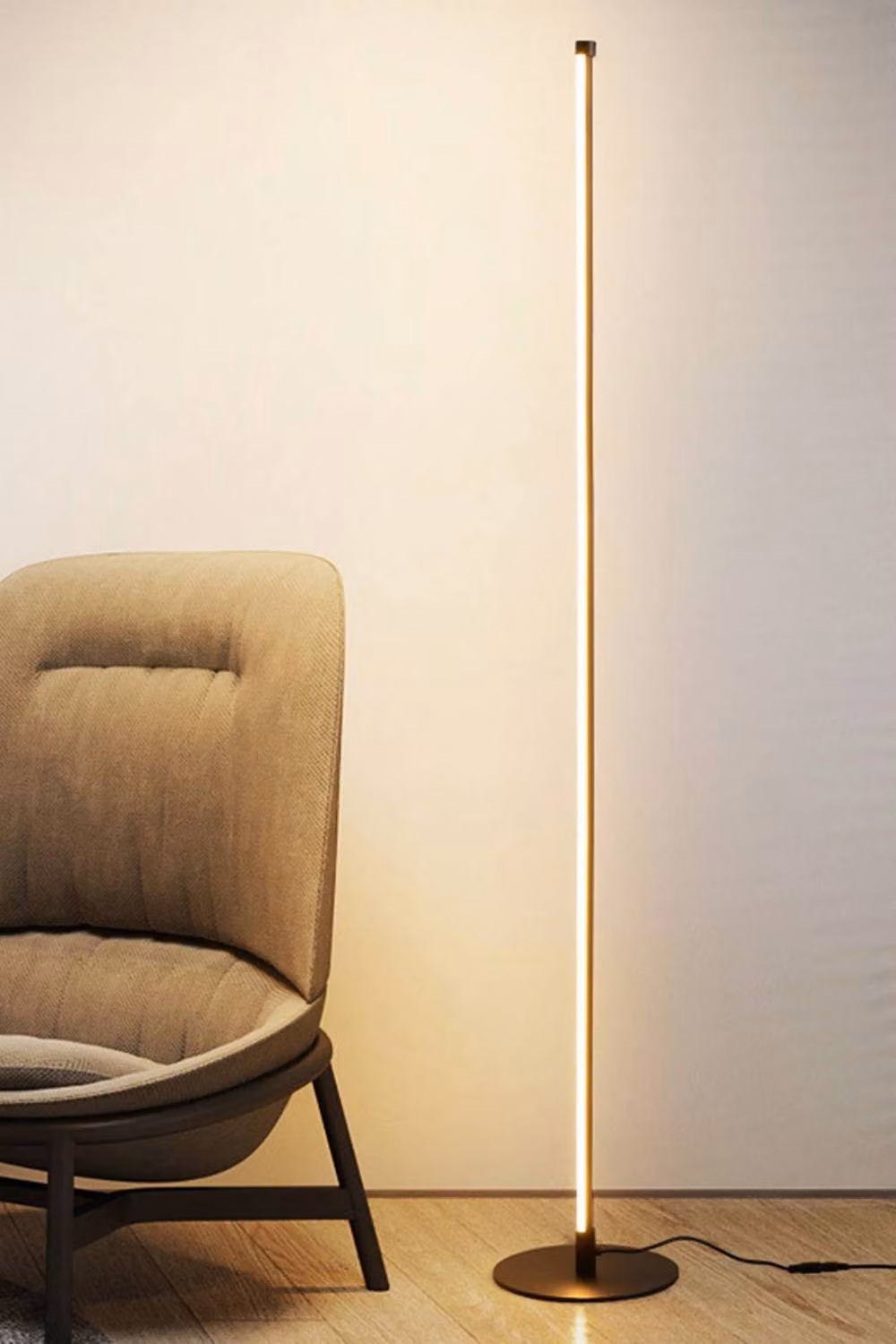 Living and Home Dimmable LED Floor Lamp with Remote Control in Black – 3