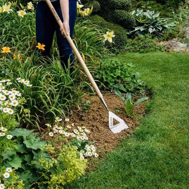 Kent & Stowe Stainless Steel Long Handled Dutch Hoe with Wood Handle in Beige – 1
