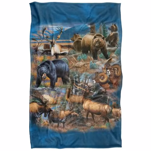 JQ Licensing Big Game Hunting Silky Touch Super Soft Fleece Throw Blanket, Multicolour, W: 91 cm, D: 147 cm – 1
