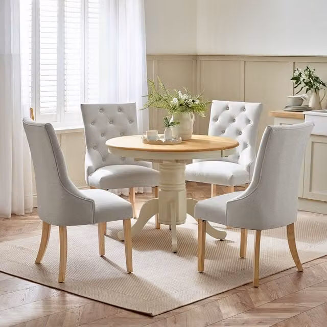 FurnitureboxUK Padstow Round Extending Rubberwood Dining Table and 4 Belgravia Chairs in Beige and White