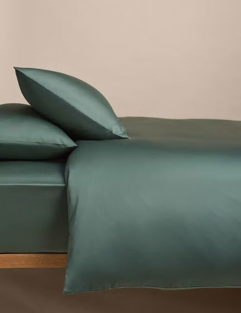 M&S Egyptian Cotton 400 Thread Count Silky Bedding Set in Green, W: 140 cm, L: 200 cm