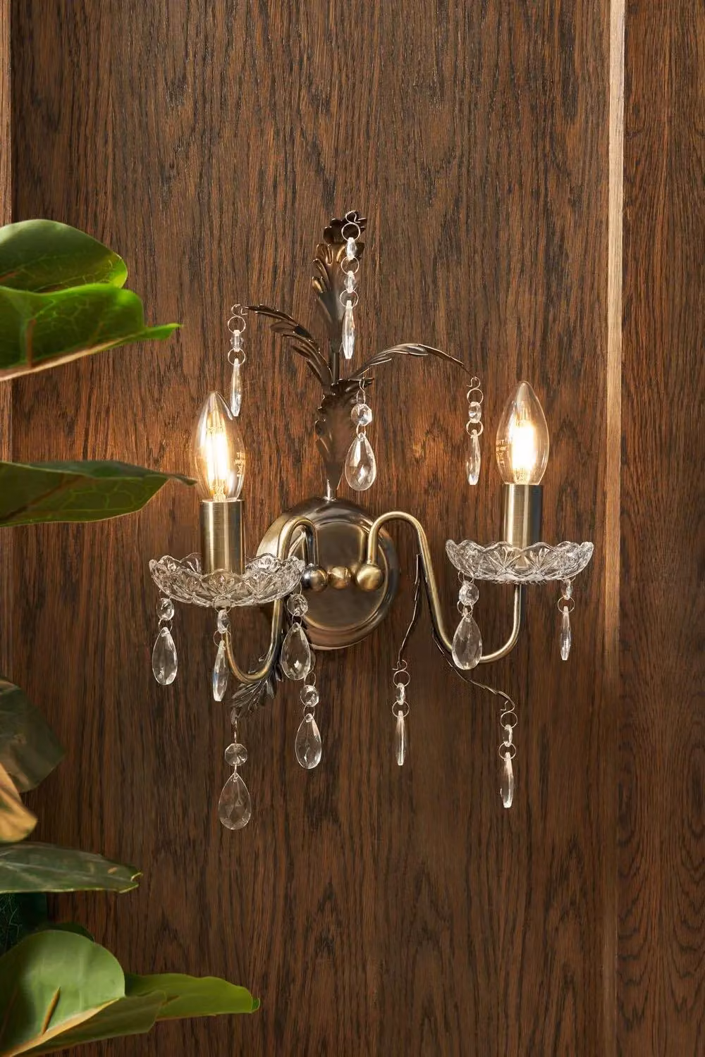 BHS Lighting Paisley Antique Brass Up and Down Wall Light in Gold – 2