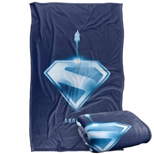 Warner Bros. Superman 2025 Look Up Shield Silky Touch Super Soft Fleece Throw Blanket, Multicolour, W: 91 cm, D: 147 cm