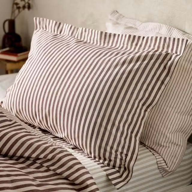Make It A Home Hebden Melange Stripe Cotton Pillowcase Set in Beetroot Red