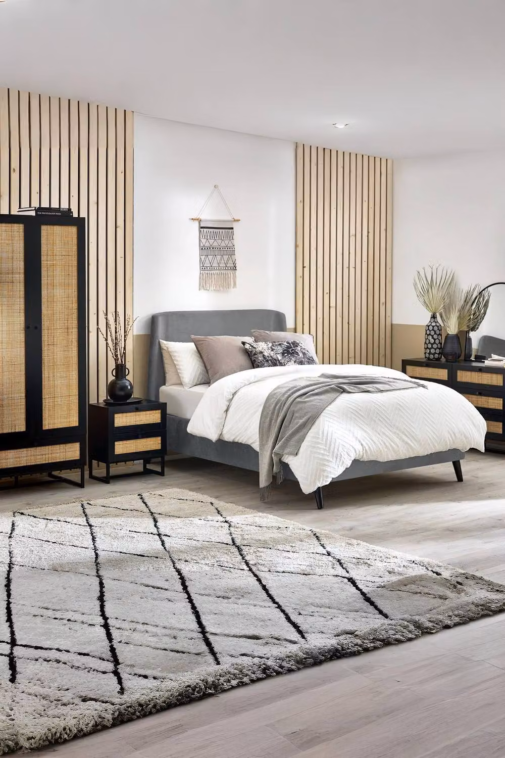 Julian Bowen Padstow Rattan 2 Door 1 Drawer Wardrobe in Black, H190 x W80 x D56 cm – 6