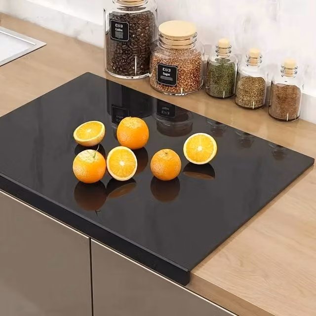 Havendro Non-Slip Rectangular Acrylic Cutting Board in Black