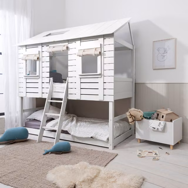 Noa & Nani Christopher Treehouse Midsleeper Bed with Hans Windows in White