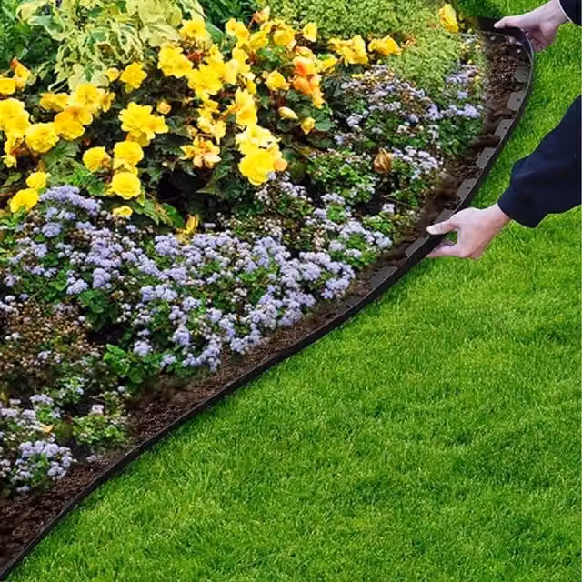 Garden Gear Flexible and Durable Plastic Garden Border Edging in Black