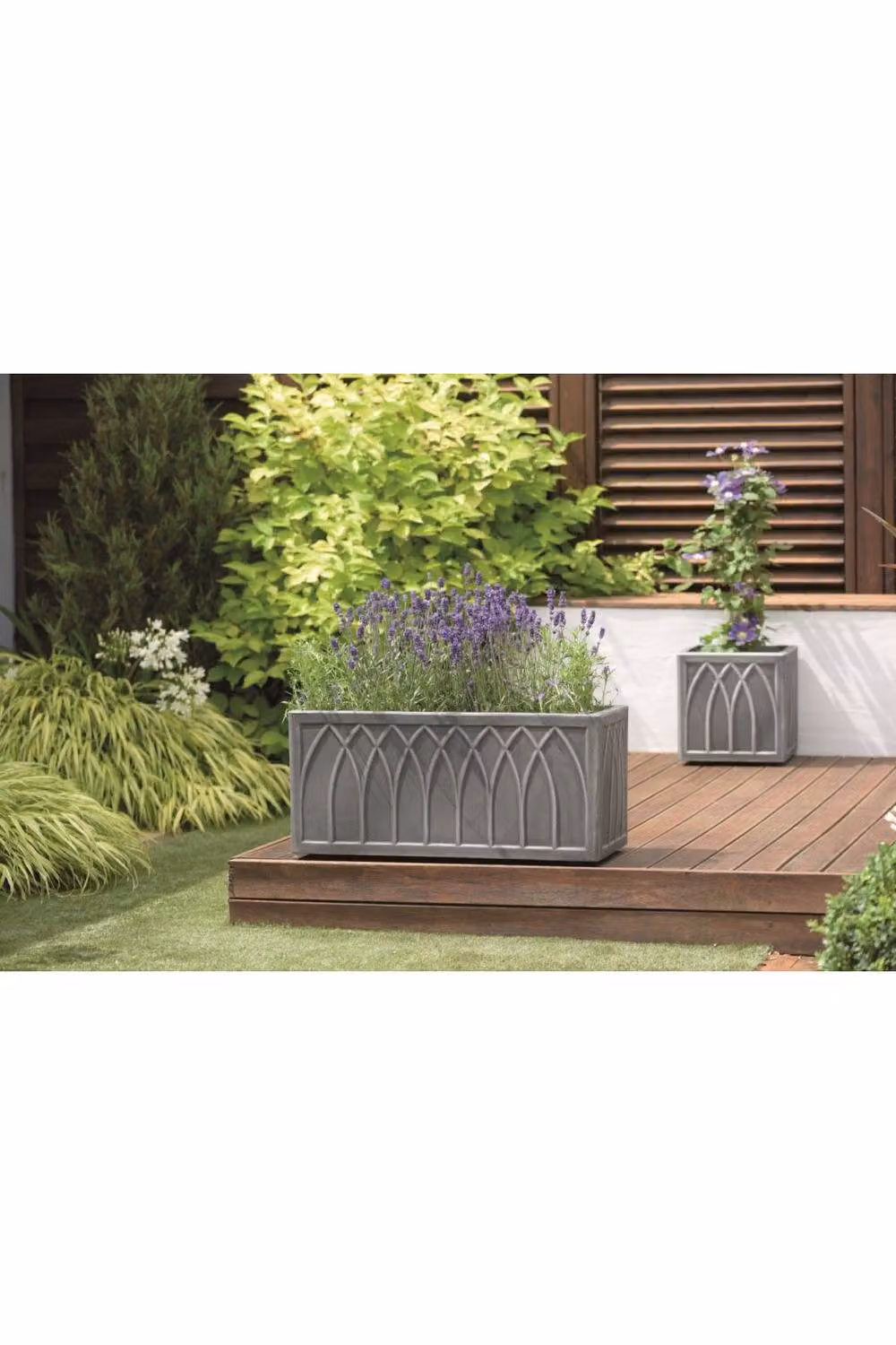 KDMD Strata Versailles Trough Planter in Grey – 2