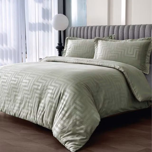 Velosso Single Microfibre Duvet Cover Set in Green with Geometric Graphic Pattern