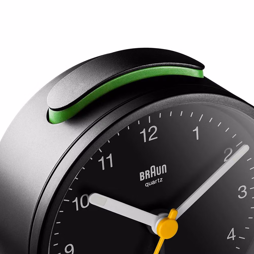 Braun Classic Analogue Alarm Clock in Black, Yellow or White – 7