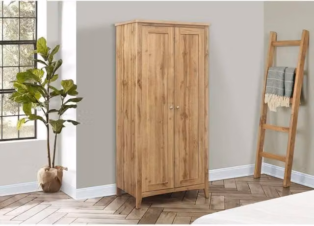 Birlea Hampstead 2 Door Double Wardrobe in Oak