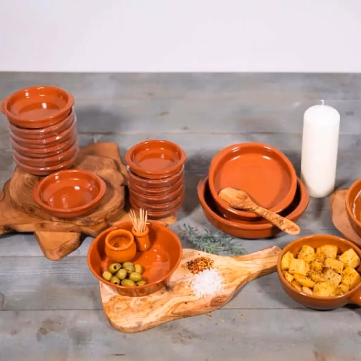 Verano Spanish Ceramics El Toro Glazed Terracotta Round Open Pie Dish, Brown, Diameter: 32 cm – 2
