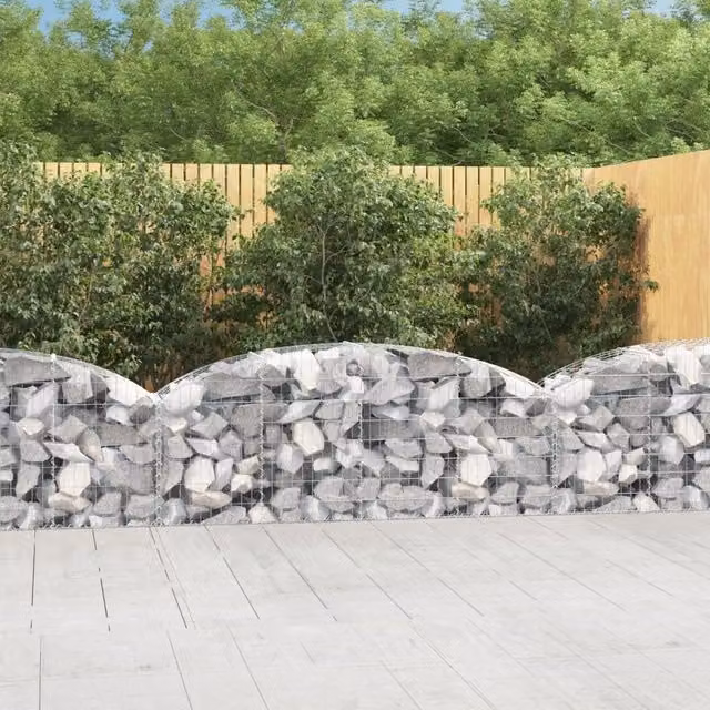 Berkfield Home Arched Gabion Basket in Silver Galvanised Steel, W: 200 cm, D: 50 cm, H: 60-80 cm