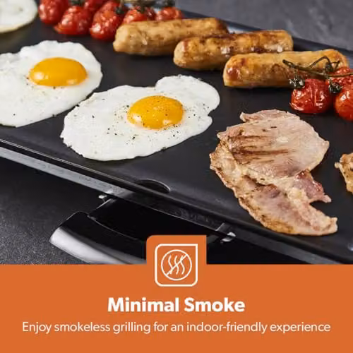 Geepas Electric Teppanyaki Table Top Grill and Non-Stick Griddle in Black with Adjustable Thermostat – 8