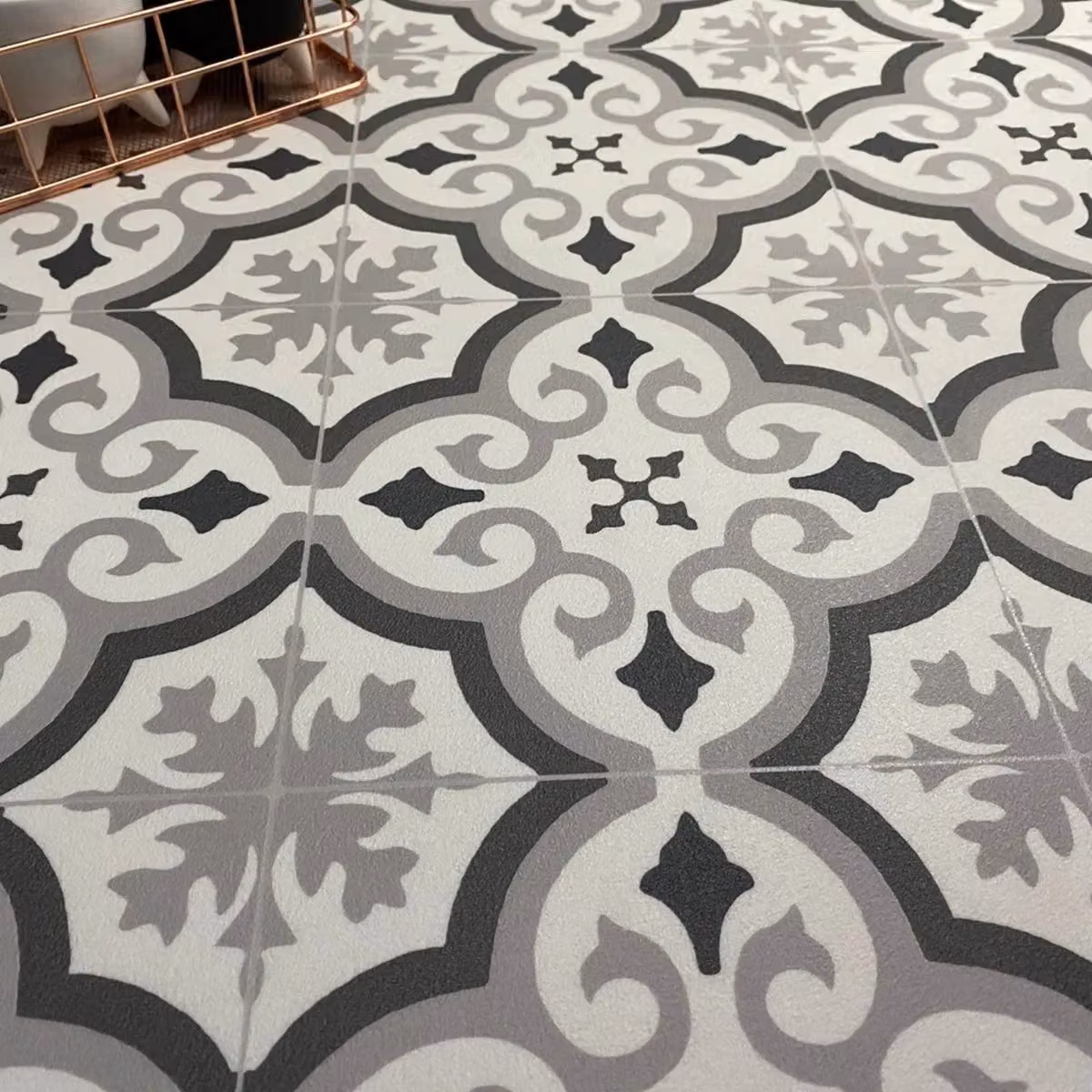 Vinyl Flooring UK Black Geometric Tile-Look Designer Effect Sheet Vinyl Flooring, Thickness: 2.8 mm, W: 300 cm, L: 500 cm – 3