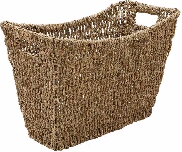JVL Seagrass and Metal Magazine Rack in Brown or Yellow, W/D/H: 41.0 x 28.0 x 20.0 cm – 1