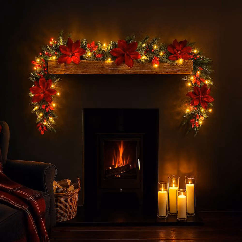 Marco Paul Pre-Lit Christmas Garland with Red Magnolia and Greenery, W: 270 cm, D: 35 cm – 3