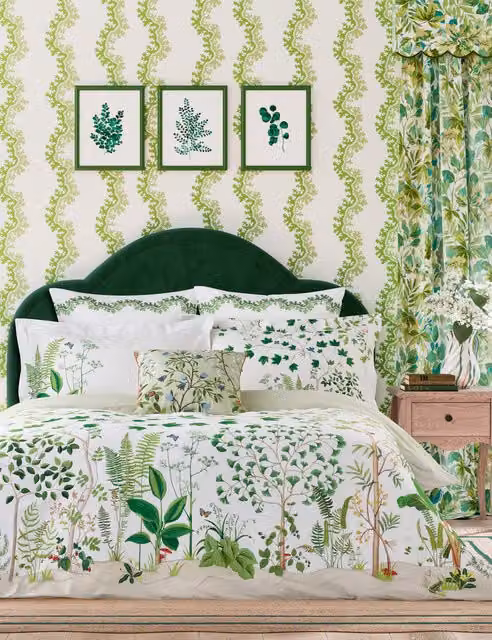 Sanderson Sycamore & Oak Reversible Floral Cotton Sateen Bedding Set, Green, W: 140 cm, L: 200 cm