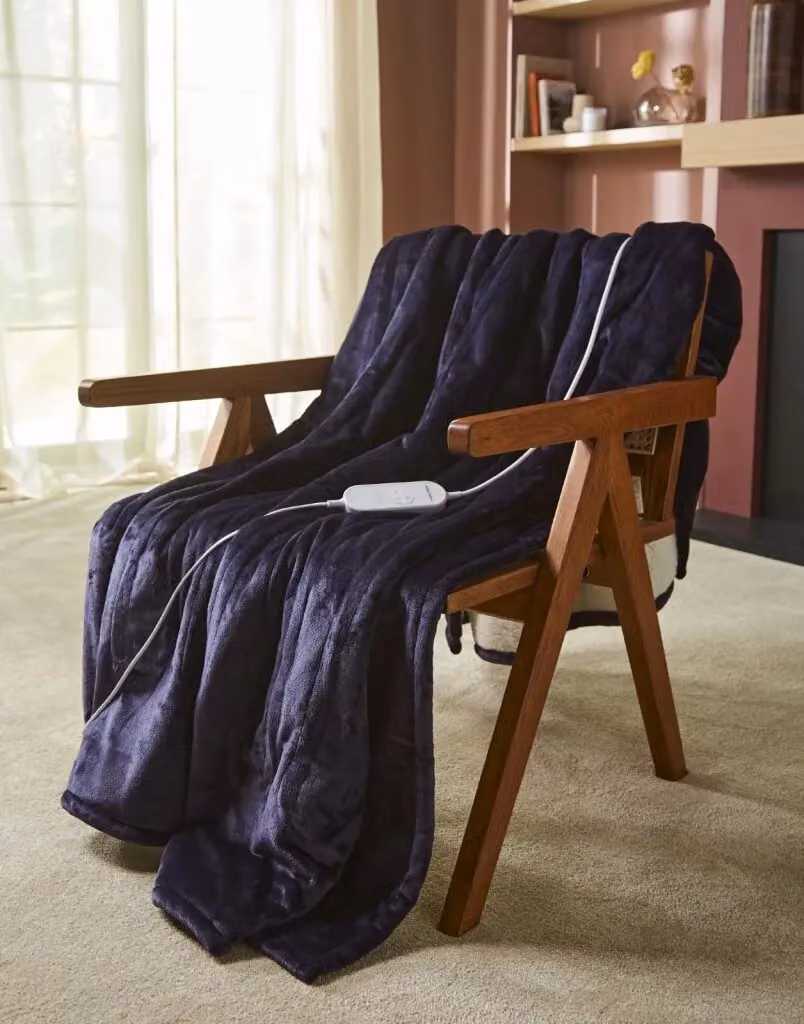 Morphy Richards EverCosy Small Fleece Electric Heated Throw in Blue, W: 160 cm, D: 130 cm – 4