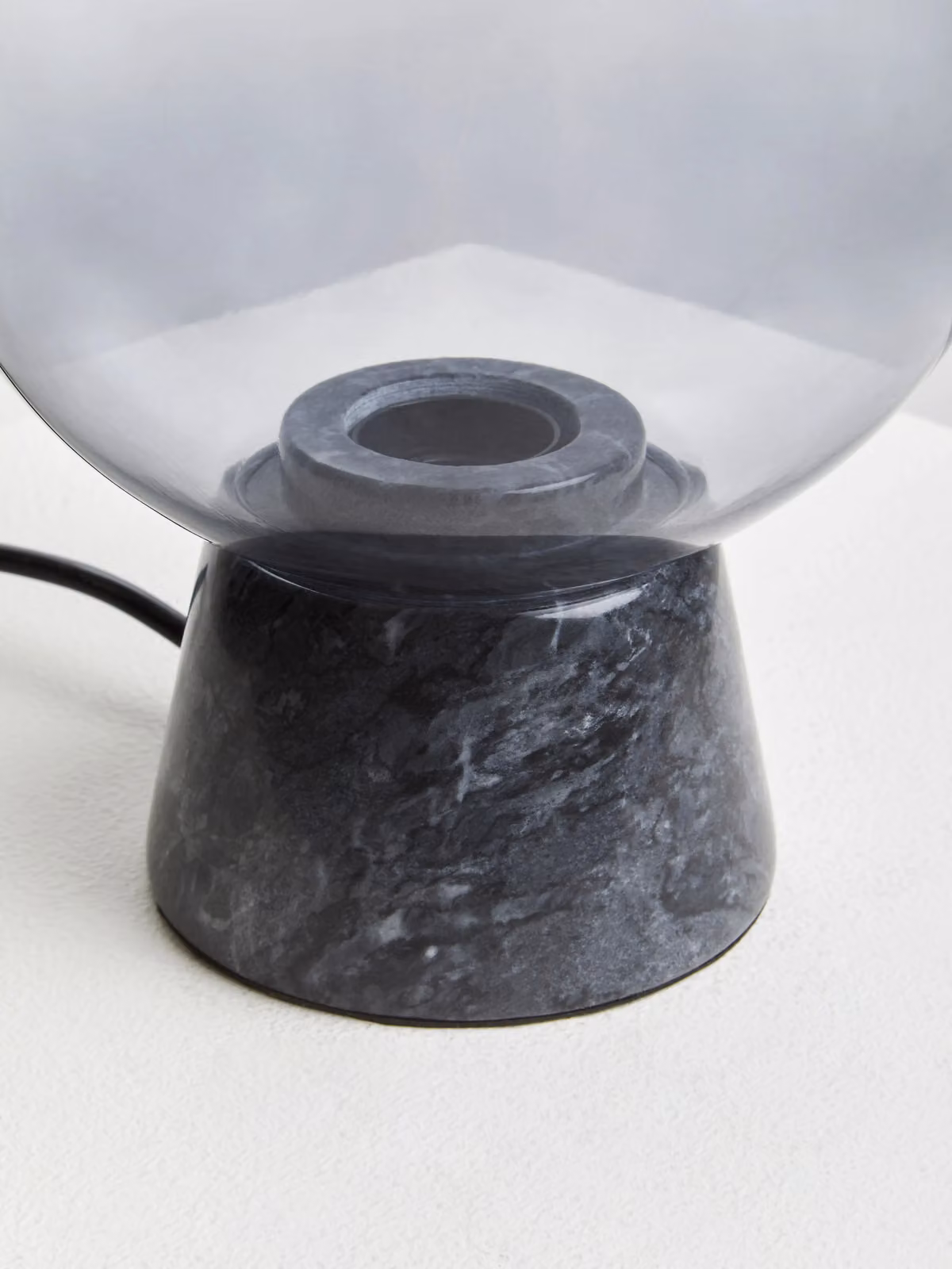 Interiors by Premier Orsina Contemporary Globe Table Lamp with Black Marble and Transparent Glass Base – 3