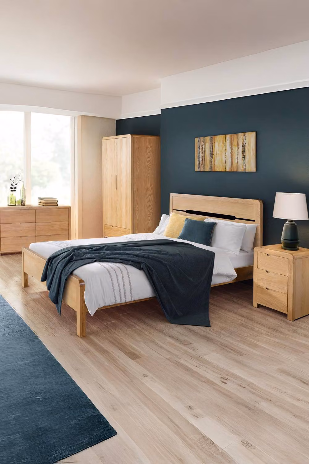 Julian Bowen Curve Solid Wood Bed Frame in Oak, King Size (180 x 200 cm) – 4
