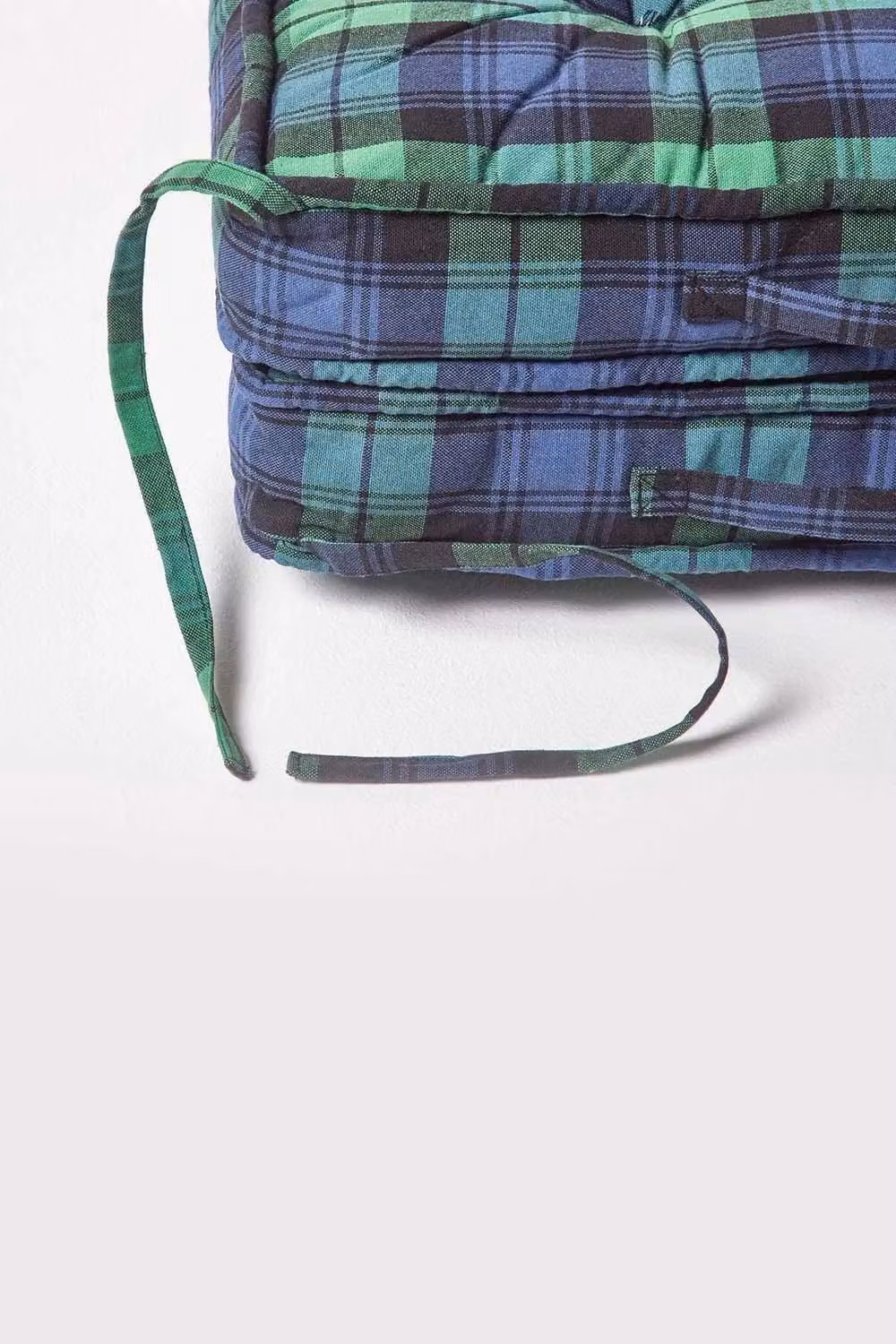 Homescapes Green and Blue Tartan Cotton Travel Booster Cushion, Firm Square Seat Pad and Backrest, W/D/H: 50 x 50 x 10 cm – 3