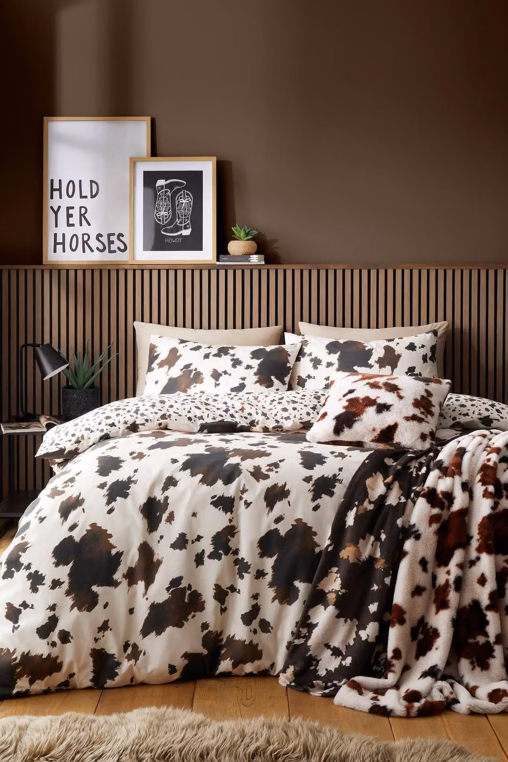 Fusion Cow Print Faux Fur Bedspread in Natural and Sand – 4