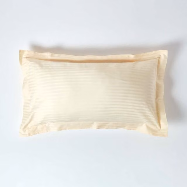 Homescapes Yellow Egyptian Cotton Oxford King Size Pillowcase, 330 Thread Count