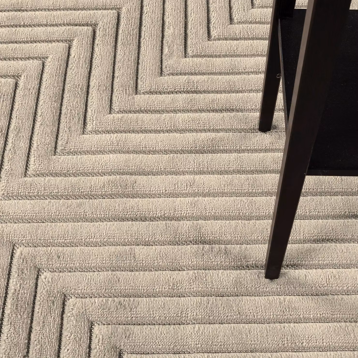 Livabliss Le Mans Modern Textured In & Outdoor Rug in Beige, Grey and White, W/D/H: 200 x 275 cm – 2