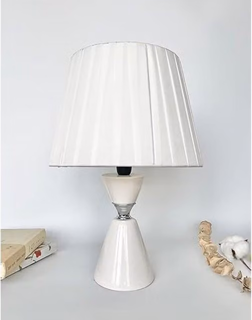 DEENZ White Modern Table Lamp with Ceramic and Metal Hourglass Base and Fabric Shade